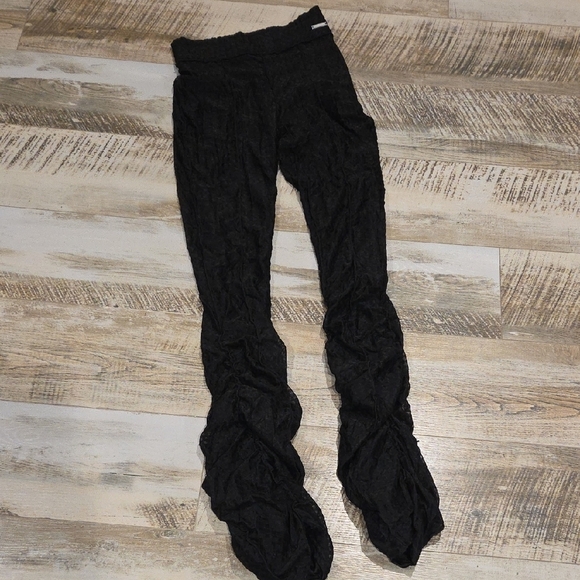 Maniere De Voir Black Boot Cut Flare Pants - Picture 3 of 13
